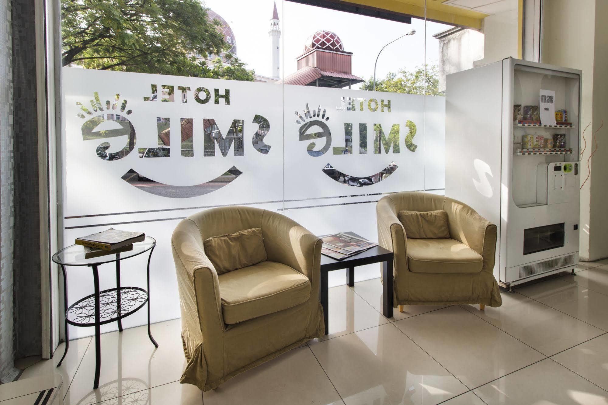 Smile Hotel Wangsa Maju Kuala Lumpur Esterno foto